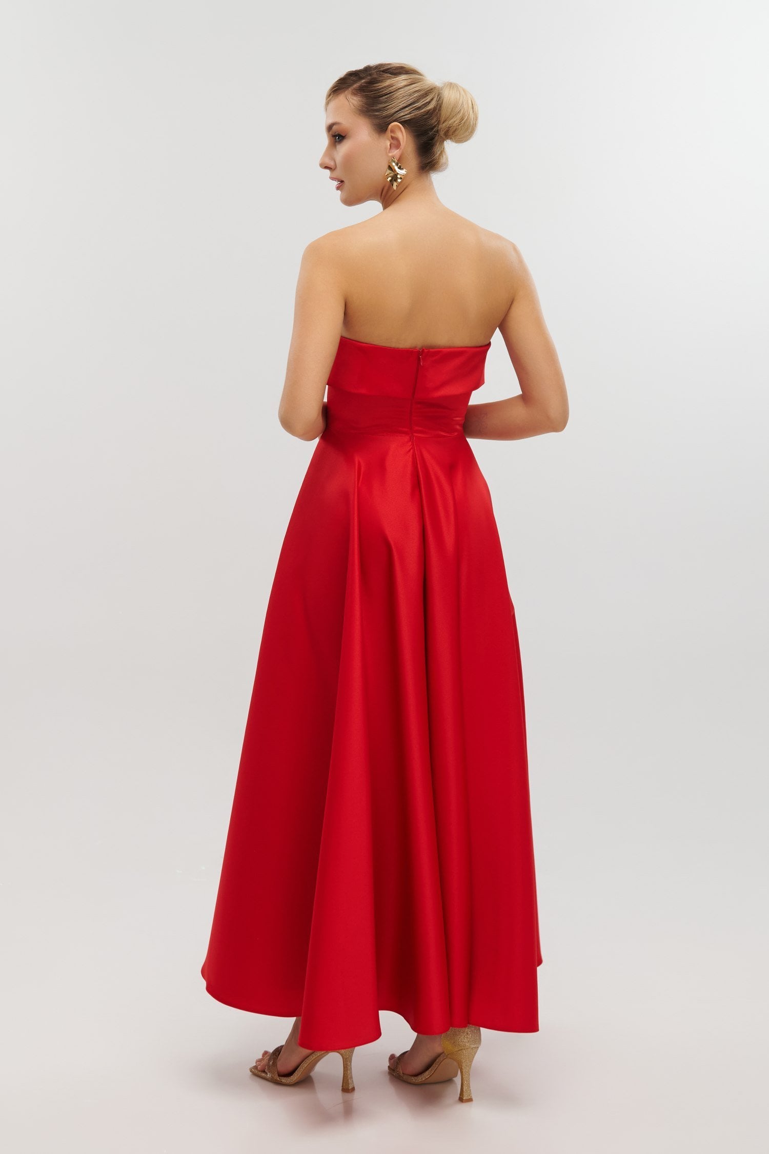 Σατέν Midi Φόρεμα Strapless Σε Άλφα Γραμμή Κόκκινο - Marlen