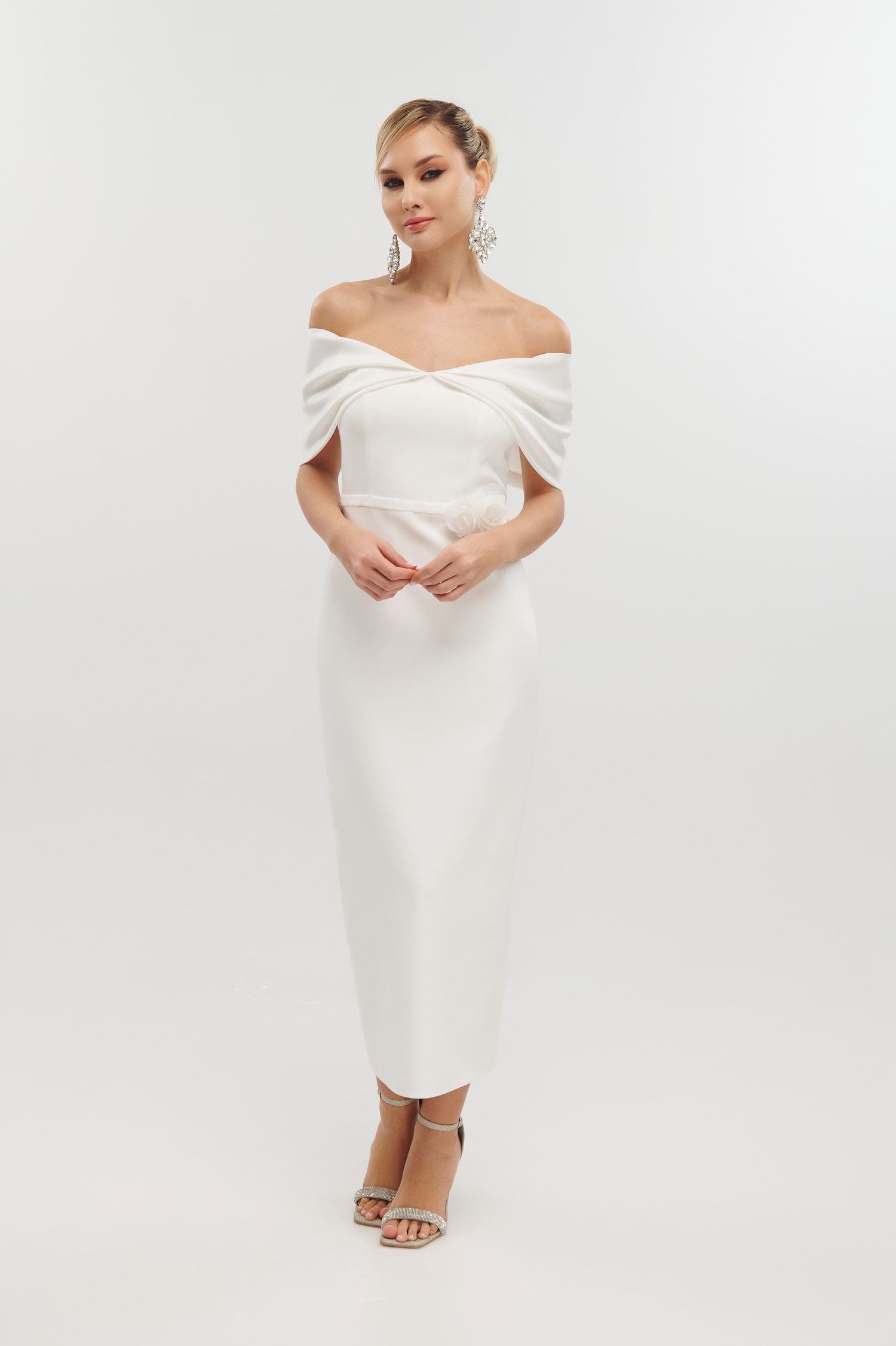 Φόρεμα Κρεπ Midi Off Shoulder Με Μπουτονιέρα Λευκό - Thalie