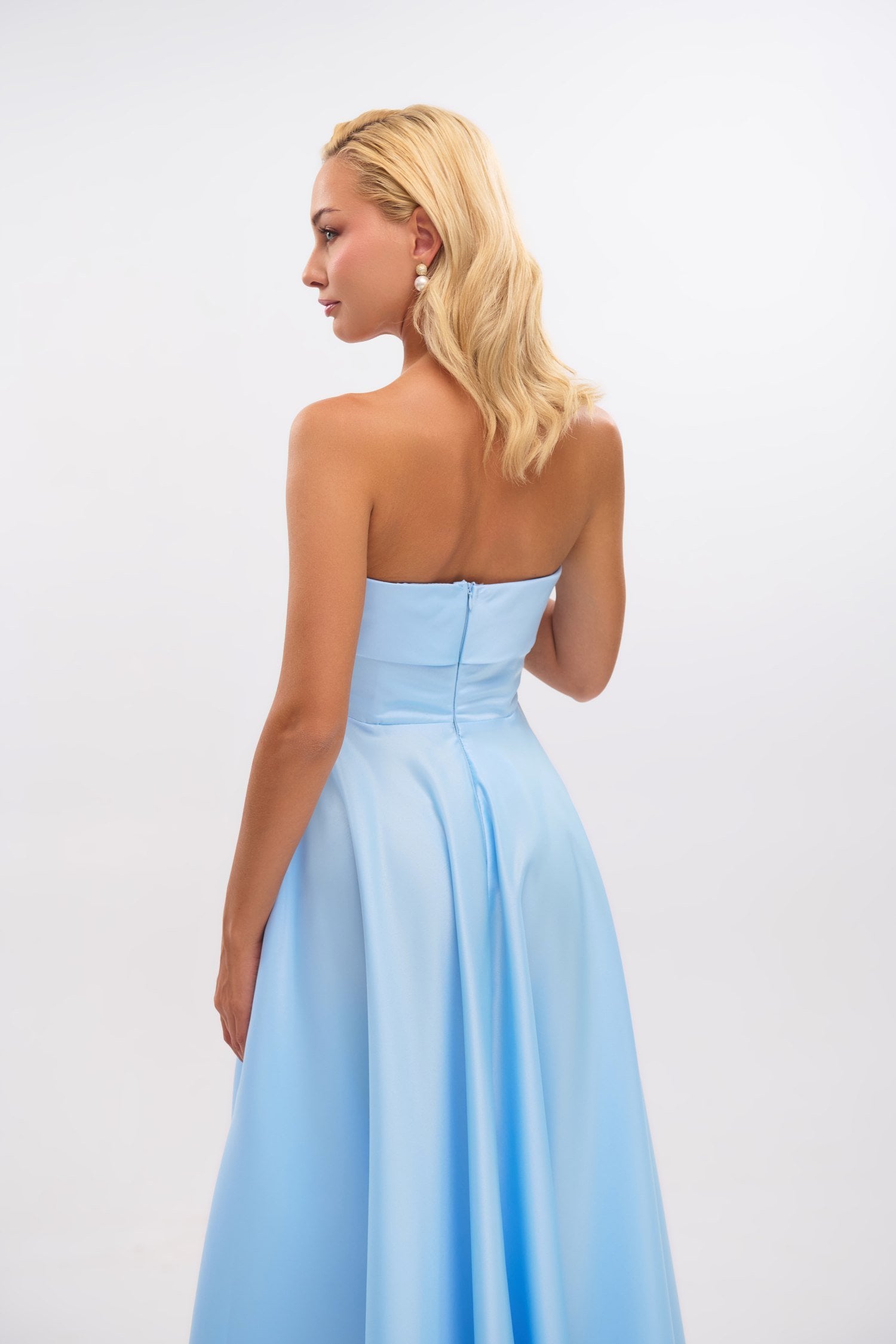 Σατέν Midi Φόρεμα Strapless Σε Άλφα Γραμμή Light Blue - Marlen - Image 5
