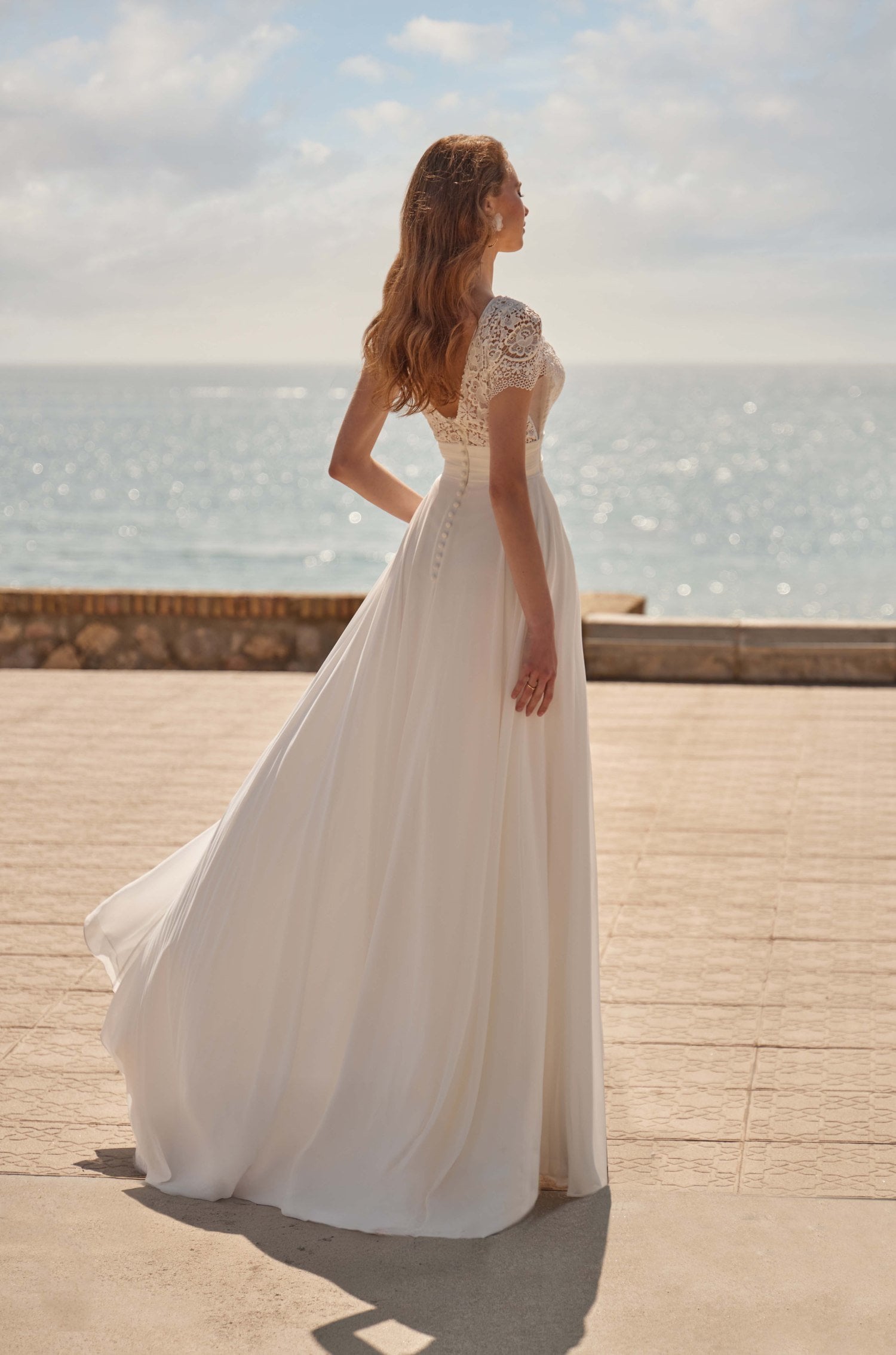 Bridal Φόρεμα Μακρύ Μουσελίνας Με Δαντέλα Και Μανικάκι Λευκό