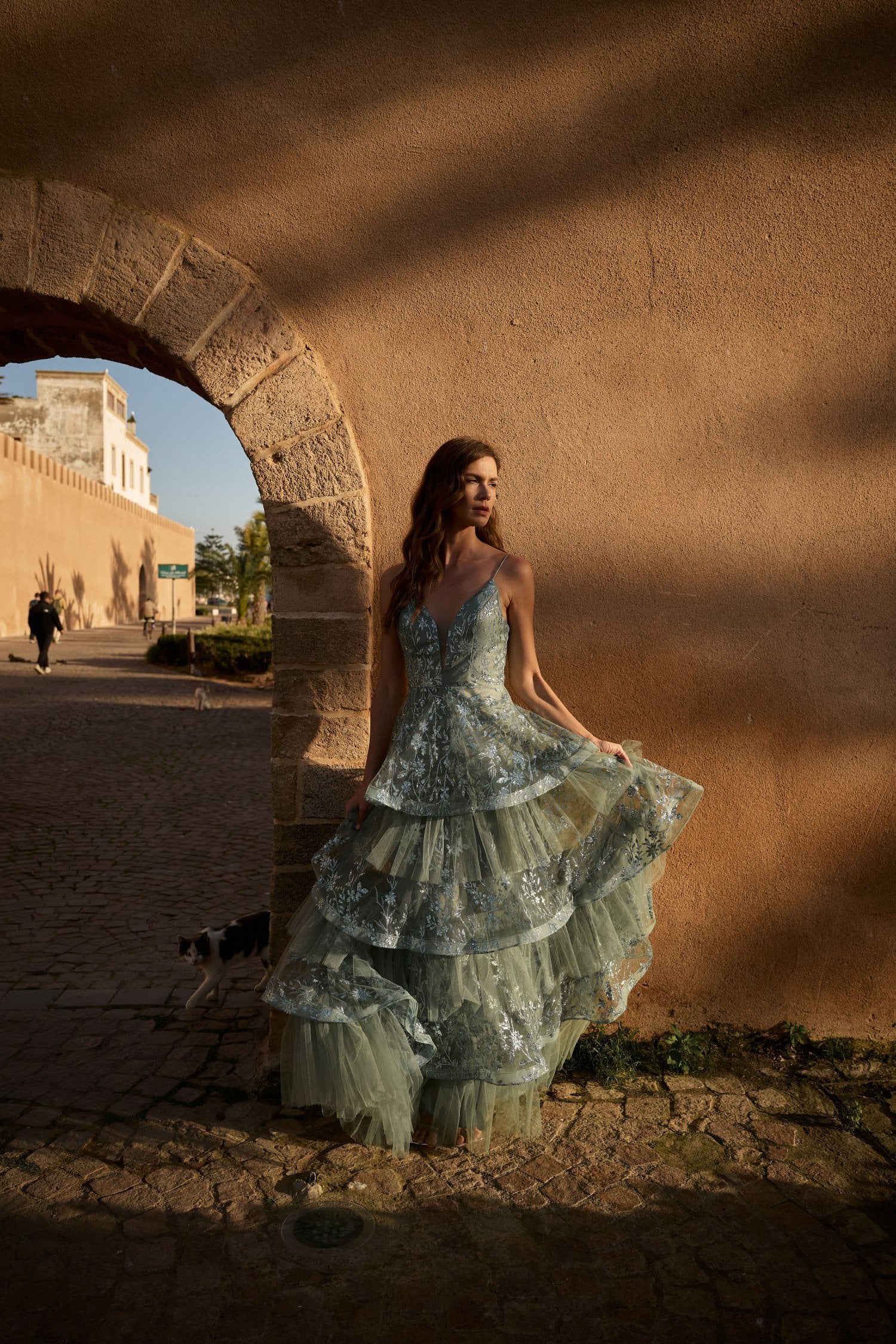 Τούλινο Φόρεμα Maxi Με Layers Glitter Και Παγιέτες