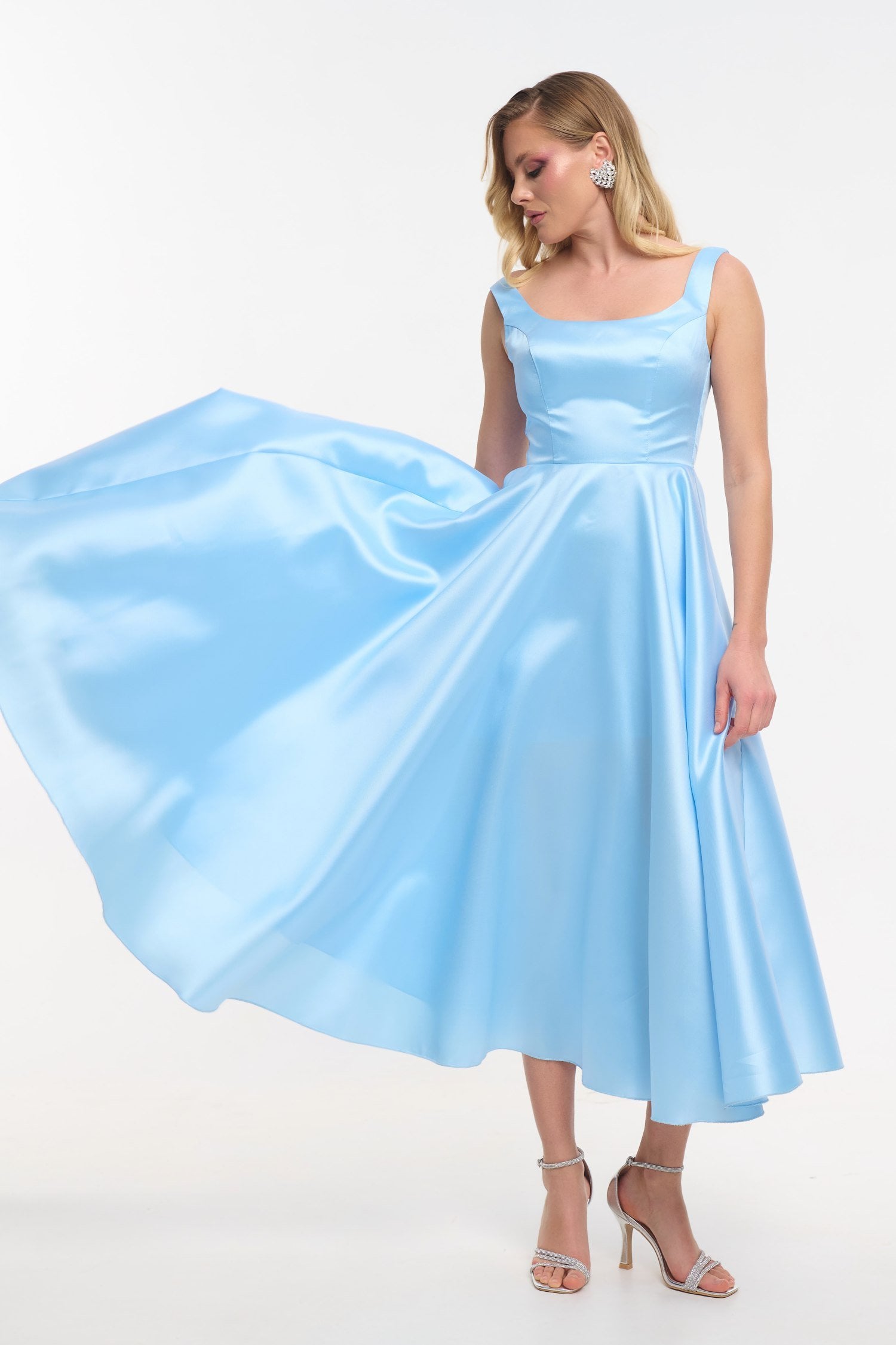 Cocktail Midi Φόρεμα Σατέν Με Κορδόνια Στην Πλάτη Light Blue - Carmen - Image 18