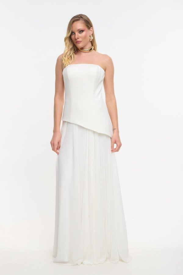 Maxi Φόρεμα Strapless Ασύμμετρο Κρεπ Με Μουσελίνα Λευκό - Valora