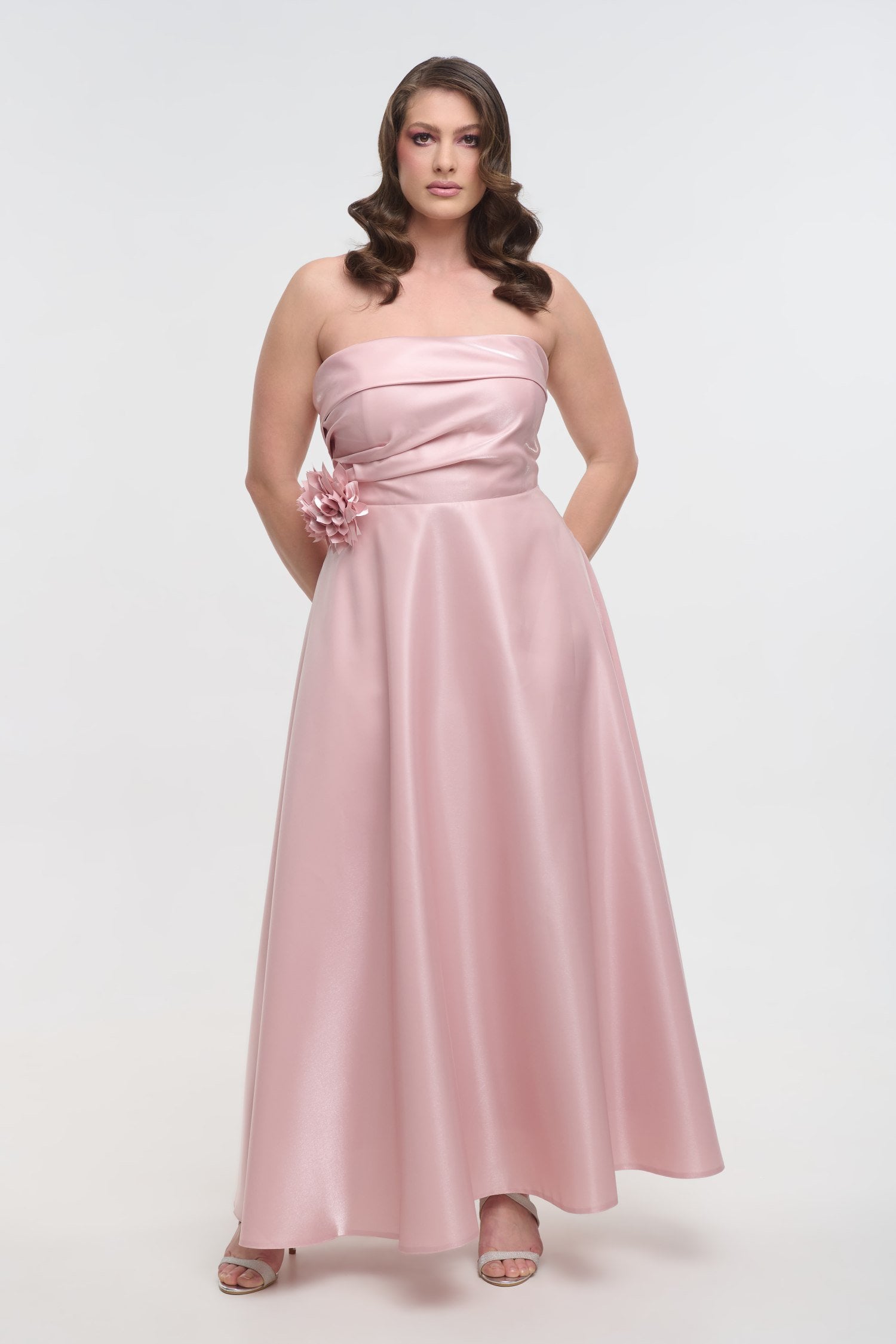 Σατέν Φόρεμα Μακρύ Strapless Με Καρφίτσα Λουλούδι Old Pink - Erika
