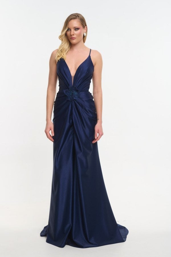 Maxi Φόρεμα Σατέν Με Σκίσιμο Ουρά Και 3D Λουλούδι Navy Blue - Lance